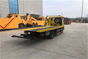 安次非事故拖车